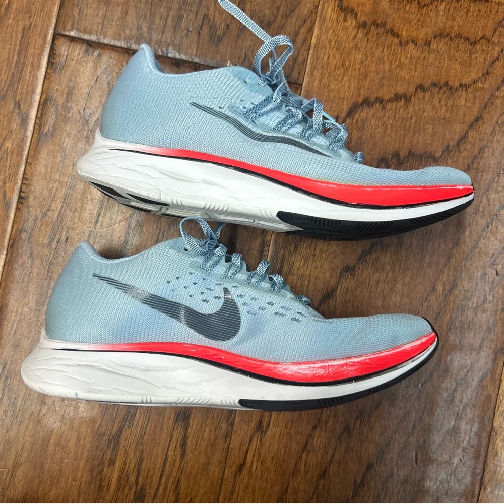 Nike Zoom‎ Fly running shoes